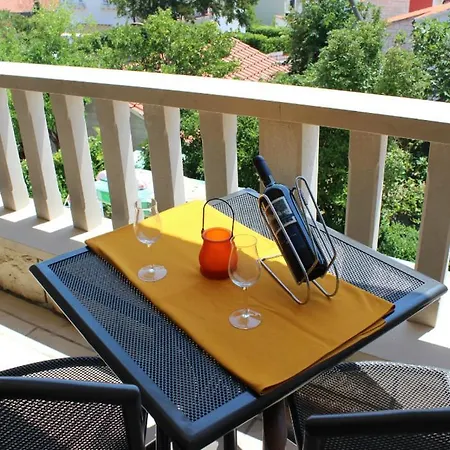Guest house Marin